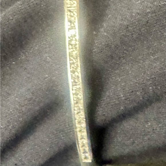 Beautiful silver diamond like gems bangle bracelet - Picture 2 of 6